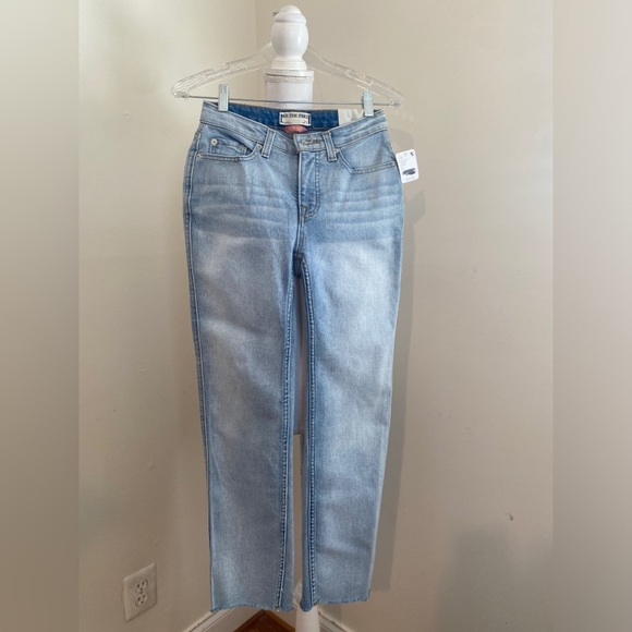 We the free CRVY High-Rise Vintage Straight Jeans Size 24 NWT - Picture 2 of 9